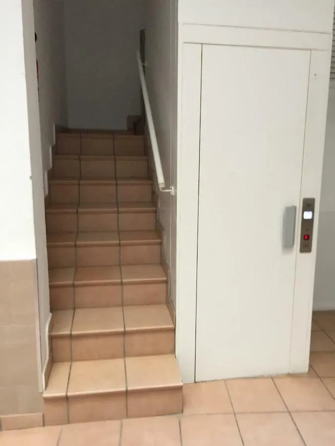 Apartamento La Joya De La Caleta. A 60 Mts Playa. Cádiz España