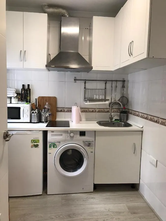 Apartamento La Joya De La Caleta. A 60 Mts Playa. Cádiz