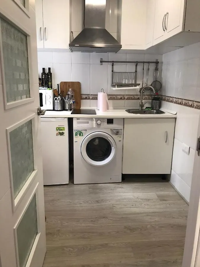 Apartamento La Joya De La Caleta. A 60 Mts Playa. Cádiz